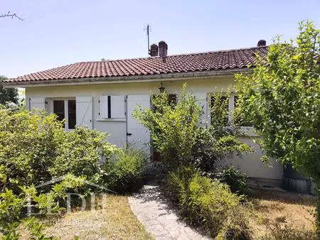 maison 2-3 chambres dans un quartier calme proche des commerces