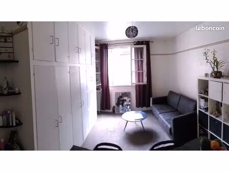 studio de 18,2m2 paris 15ème rer c m6
