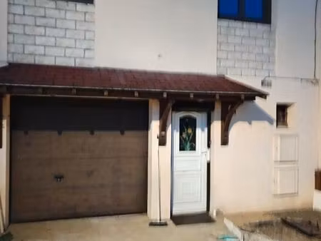 location maison t5 dans lotissement calme