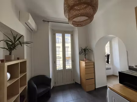 location appartement 1 pièces 19 m2 à nice