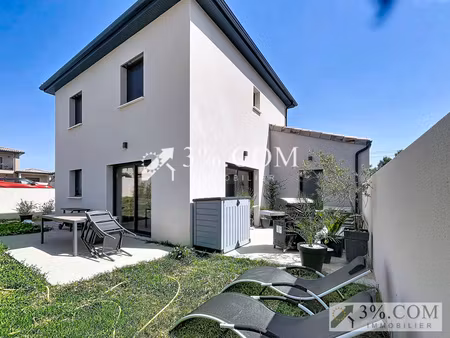 maison 102 m2 habitables avec garage
