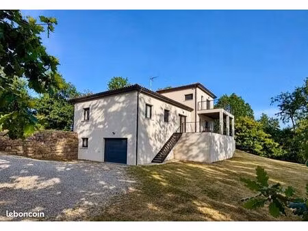 villa contemporaine 6 pièces 143 m2
