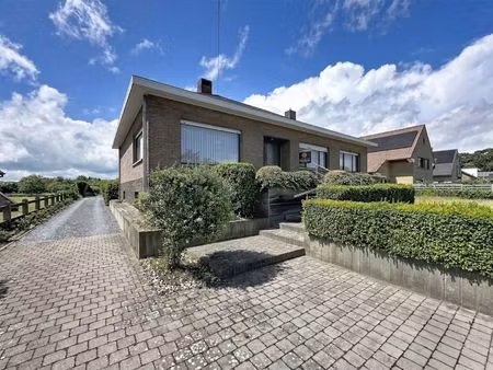 huis te koop in belsele met 4 slaapkamers