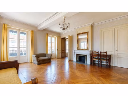 appartement de luxe à vendre dans le quartier vieux lyon