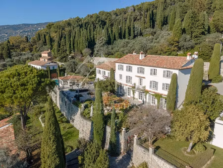 maison de luxe à vendre dans le quartier saint francois