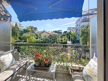 nice baumettes // appartement de 3 pieces, balcons vue dégagée