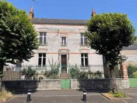 vente maison à sablé-sur-sarthe (72300) : à vendre / 106m² sablé-sur-sarthe