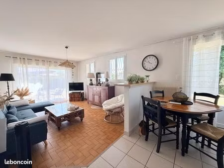 maison 6 pièces 144 m²