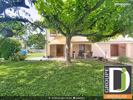 maison 6 pièces 143 m²
