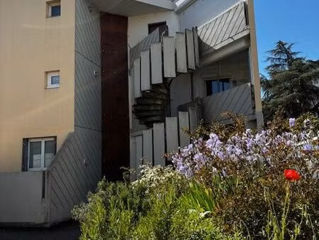 appartement 4 pièces 89 m²