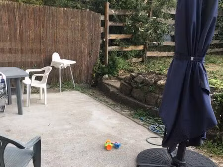 maison de ville / duplex – 62m² – rénovée 2018 – terrasse + jardin + garage - calme absolu