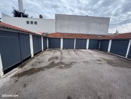 garage box