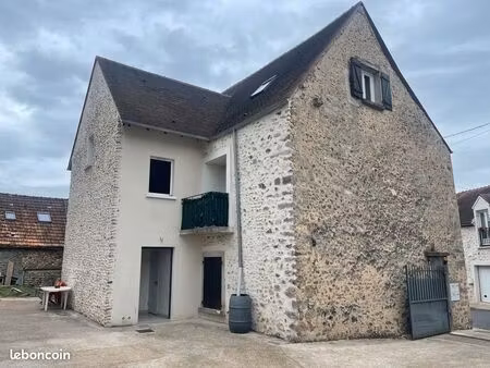 appartement à bruyères-le-châtel