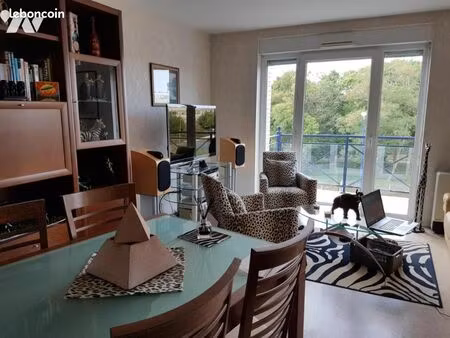 duplex 70 m² caen