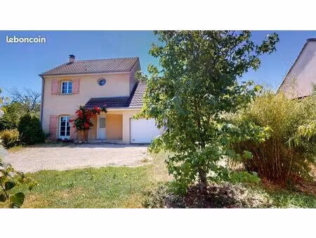 maison 4 pièces 93 m²
