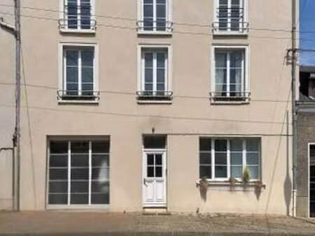 vente maison à sablé-sur-sarthe centre (72300) : à vendre / 190m² sablé-sur-sarthe centre