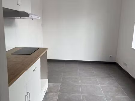 immeuble de rapport 5 lots – 30 240 de revenus/an – limite croix entierement loués