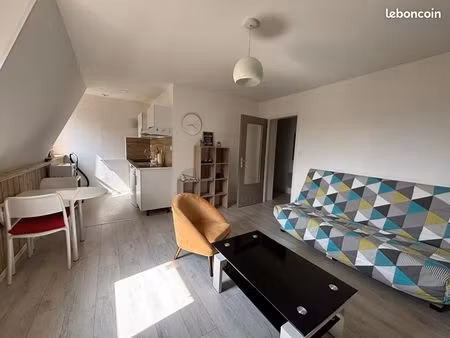 studio 1 pièce 25 m²