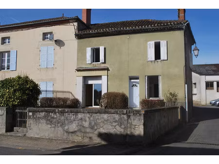 maison à vendre à adriers (86430) - vienne