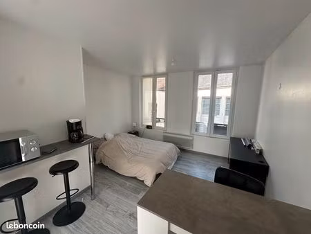 annonce appartement 1 er étage gauche - sées
