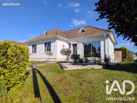 maison 6 pièces 130 m²