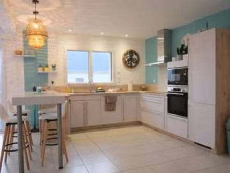 location maison à gouville-sur-mer (50560) : à louer / 121m² gouville-sur-mer