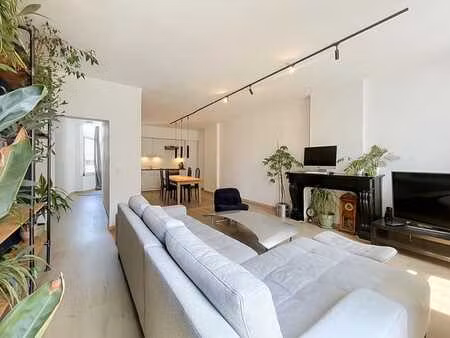 appartement deux chambres à louer en plein centre d'arlon!