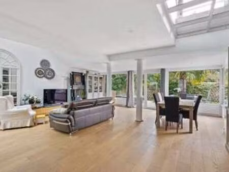 location maison meublé à nantes (44000) : à louer meublé / 138m² nantes