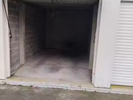 garage/box 15 m² chateaubriant