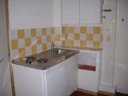 location appartement 2 pièces meublé à quimper guerlac'h - kermoguer - kerfeunteun nord - 