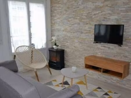 location appartement 5 pièces meublé à rouen vieux-marché - st eloi (76000) : à louer 5 pi