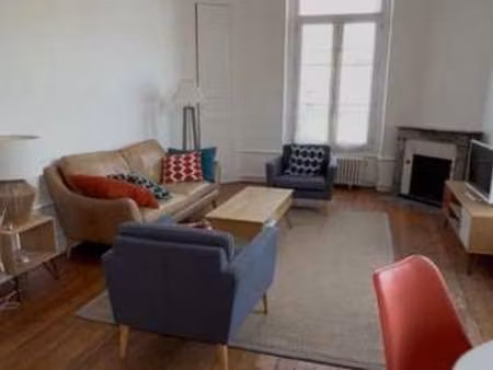 location appartement 3 pièces meublé à angers centre (49000) : à louer 3 pièces meublé / 8