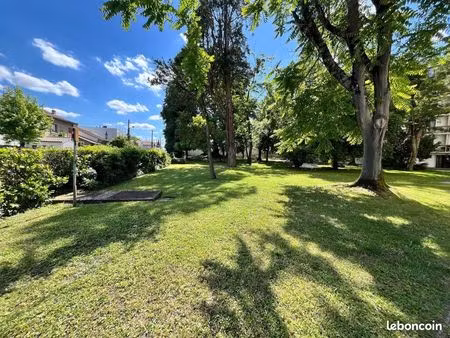 appartement 2 pièces 46 m²