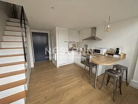 t2 meuble duplex hyper centre - place royale / forum