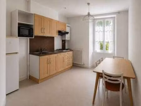 location appartement t1 meublé à angers saint-léonard madeleine (49000) : à louer t1 meubl