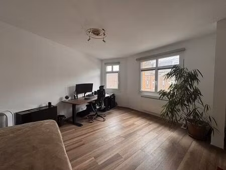 découvrez chez sergic nationale : studio rénové de 34 m² à lille