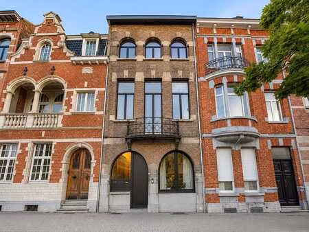 duplex lumineux avec terrasse au cœur de louvain