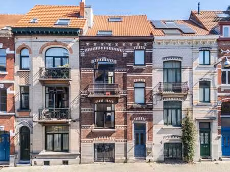 maison de caractère avec studio indépendant