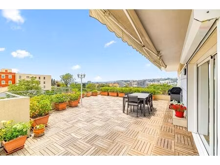 exclusivité – nice ouest – corniche fleurie – duplex esprit « villa sur le toit » – 100 m²