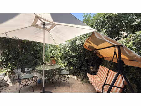 2 pièces avec jardin au calme