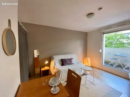 location studio meublé étudiant