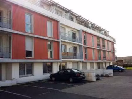 location appartement 2 pièces à angers (49000) : à louer 2 pièces / 38m² angers