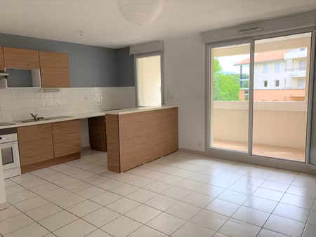 toulouse 31400 rangueil agréable et beau t3 de 61.02m² terrasse de 9.38m² , 2 places de pa