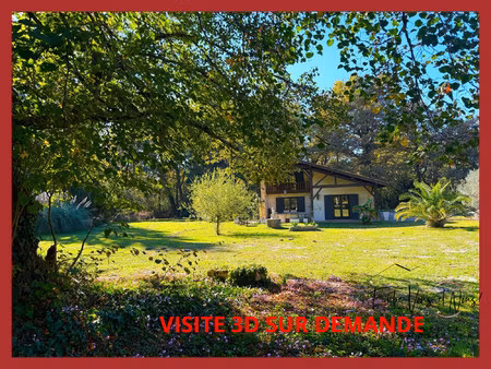 propriété de charme avec piscine, dépendances et 4 hectares (