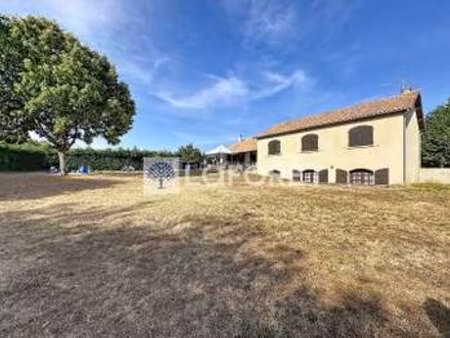vente maison à moutiers-sous-argenton (79150) : à vendre / 210m² moutiers-sous-argenton