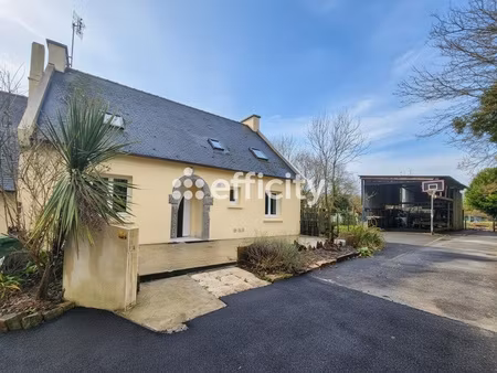 maison 7 pièces - 151 m²