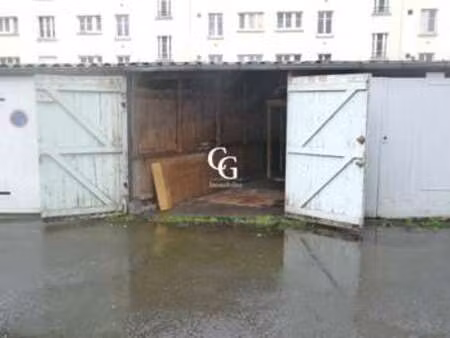 vente garage et parking à nantes chantenay - sainte-anne (44000) : à vendre / 15m² nantes 
