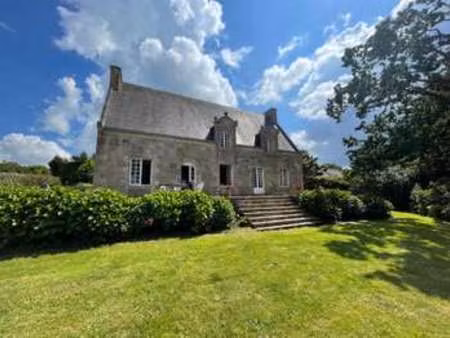 vente maison à douarnenez (29100) : à vendre / 227m² douarnenez