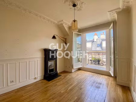 2 pièces avec charme de l'ancien et balcon