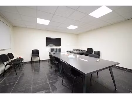 vente bureaux 217 m²